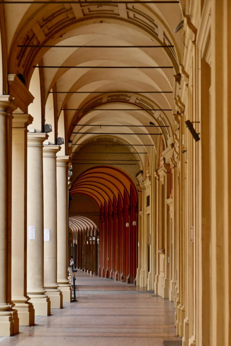 Bologna porticoes