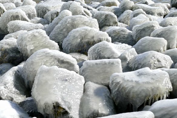 Ice frozen Afsluitdijk 2018