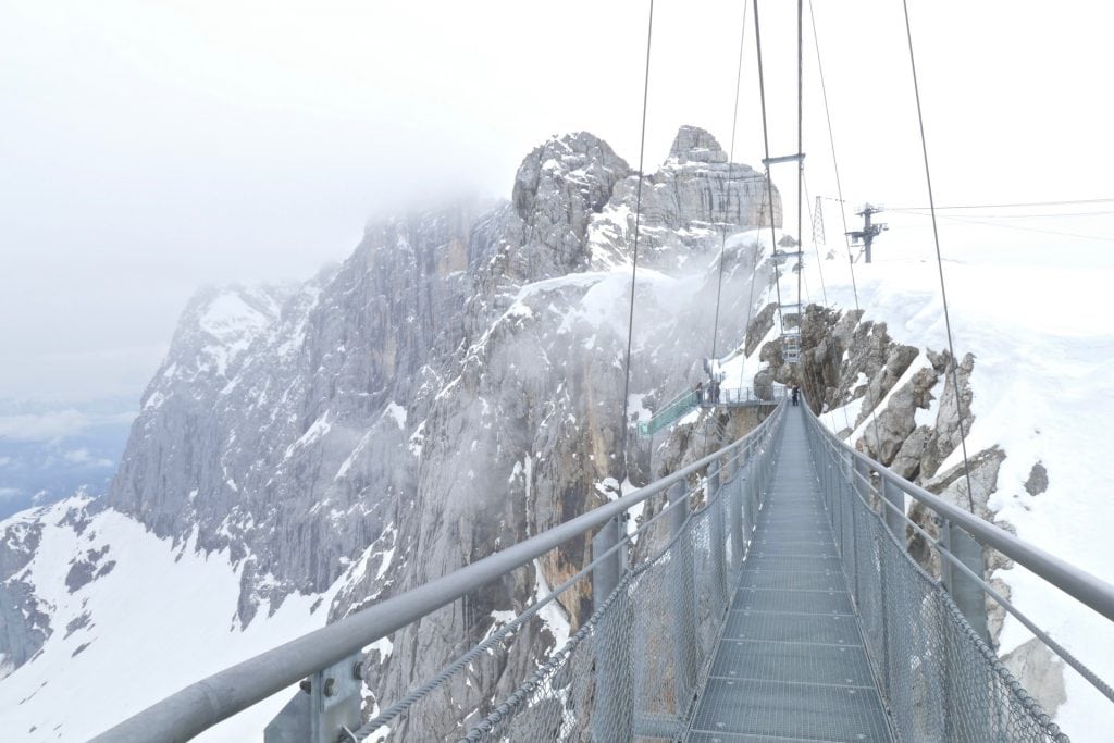 Suspension bridge Dachstein