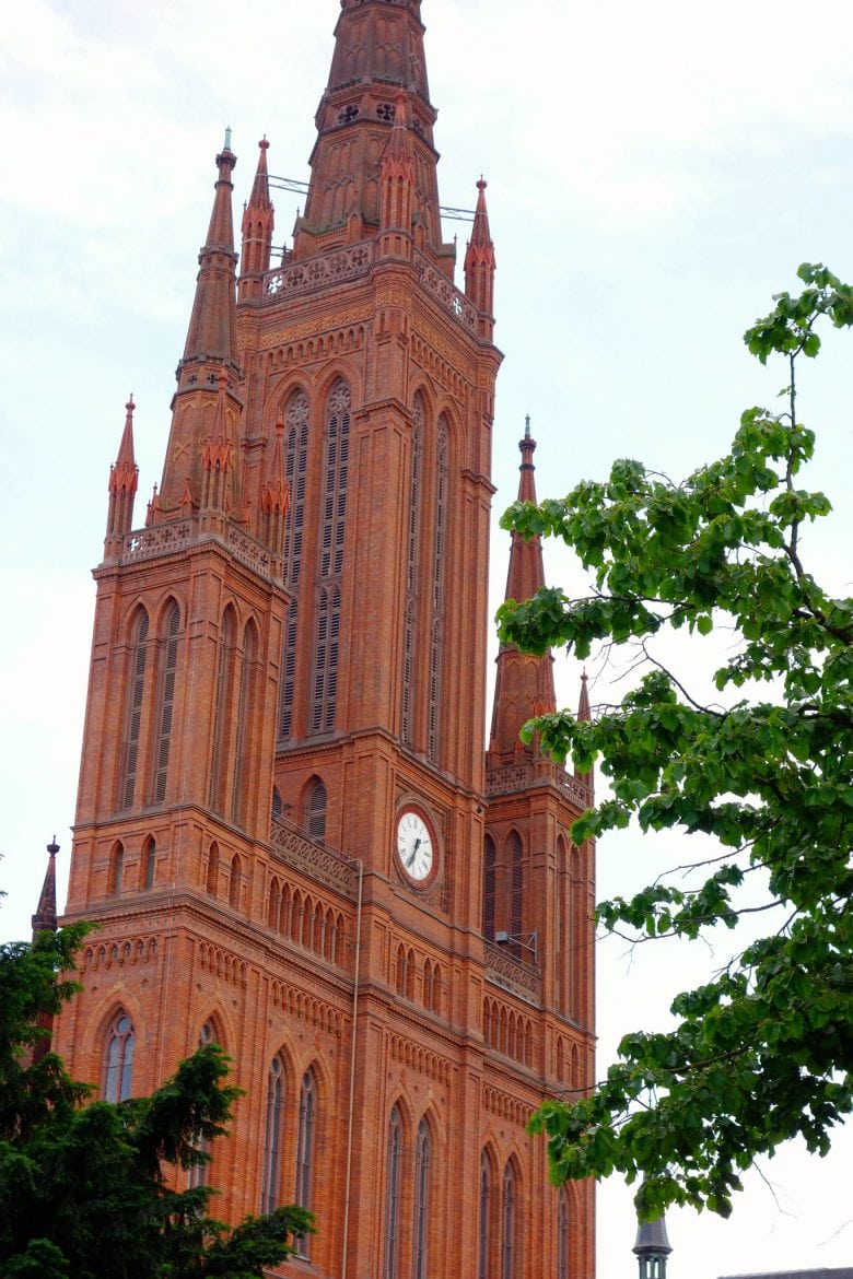 Church Wiesbaden red