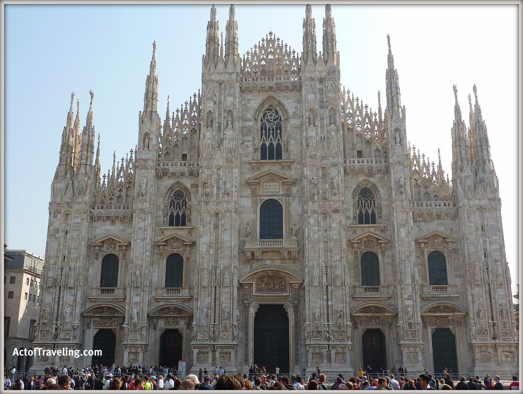 Slow travel Milan Duomo