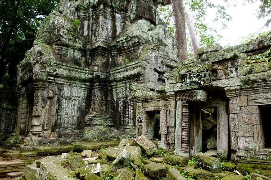 Temple ruins Angkor